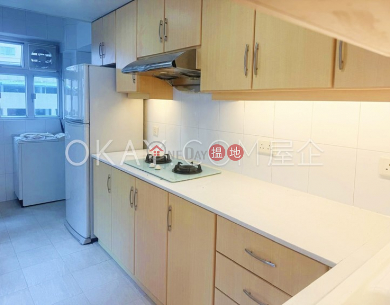 Rare 2 bedroom on high floor with balcony & parking | For Sale | Woodland Gardens 華翠園 Sales Listings