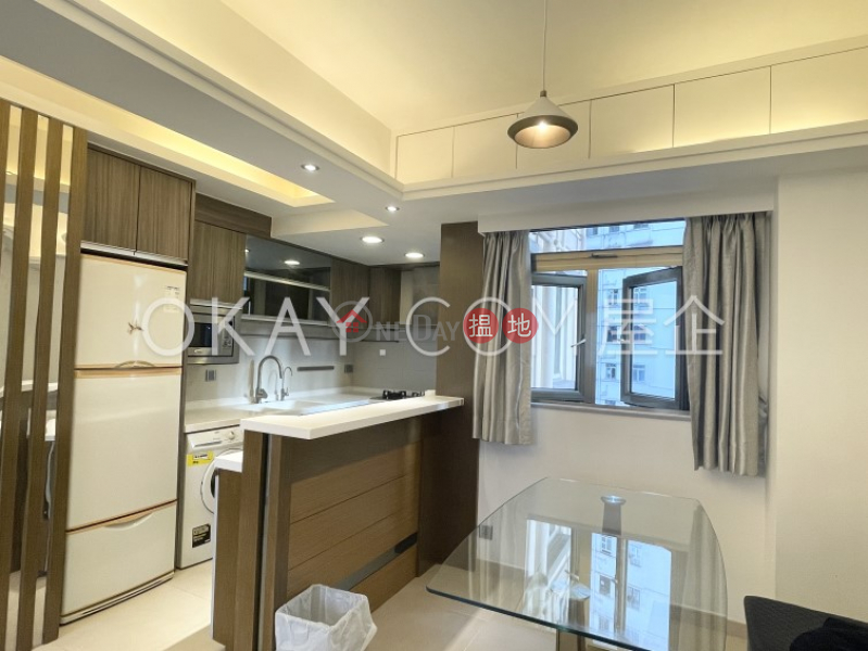 Charming 2 bedroom in Mid-levels West | Rental 141-145 Caine Road | Central District, Hong Kong | Rental, HK$ 26,800/ month