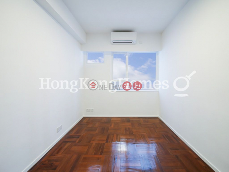 Property Search Hong Kong | OneDay | Residential Rental Listings 3 Bedroom Family Unit for Rent at Golden Court