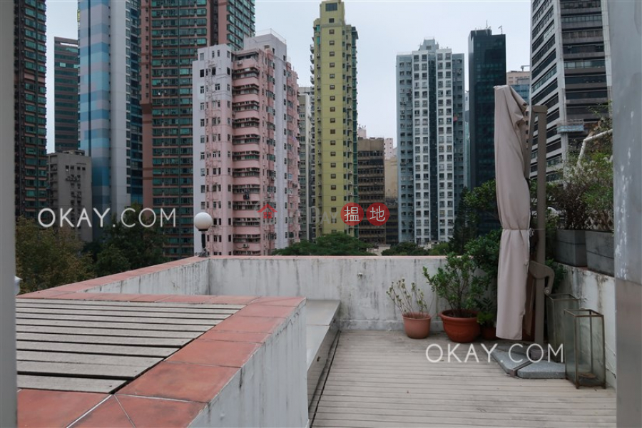 荷李活道236號|中層住宅出租樓盤HK$ 26,000/ 月