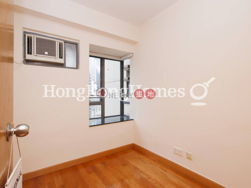 Property Search Hong Kong | OneDay | Residential Rental Listings, 3 Bedroom Family Unit for Rent at Hollywood Terrace