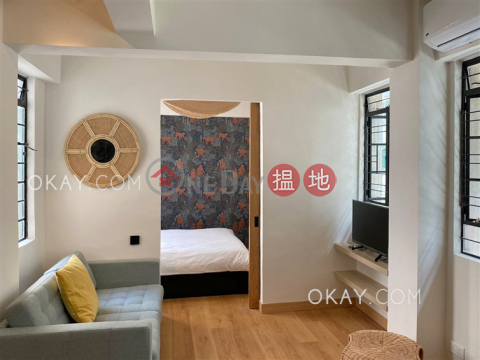 Tasteful 1 bedroom in Sheung Wan | Rental | 8-12 Upper Lascar Row 摩羅上街8-12號 _0
