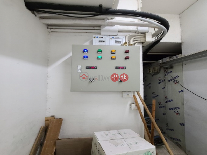 Shield Industrial Centre: 500-Square-Foot Low-Temperature Freezer With Office And Warehouse Deco 84-92 Chai Wan Kok Street | Tsuen Wan | Hong Kong, Rental, HK$ 33,792/ month