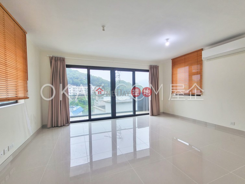 Rare house with balcony | Rental, Mok Tse Che Village 莫遮輋村 Rental Listings | Sai Kung (OKAY-R407665)