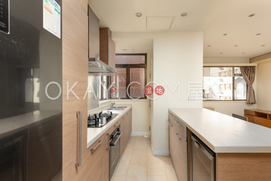 Property Search Hong Kong | OneDay | Residential Sales Listings | Elegant 3 bedroom in Mid-levels West | For Sale