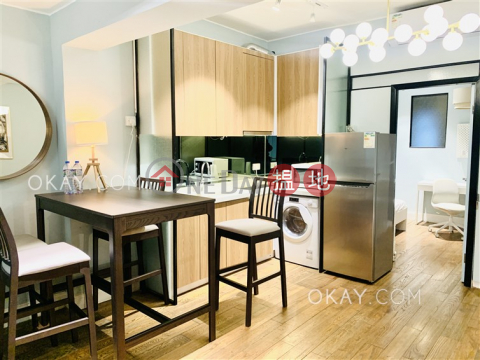 Rare 4 bedroom in Sheung Wan | For Sale, Wallock Mansion 和樂大廈 | Western District (OKAY-S18529)_0
