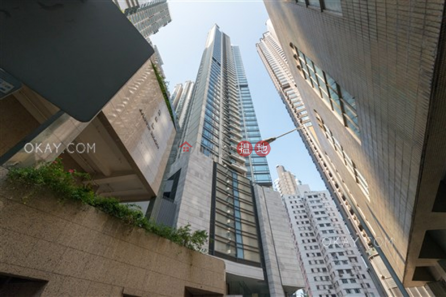 HK$ 103,000/ month Azura Western District | Exquisite 3 bed on high floor with balcony & parking | Rental