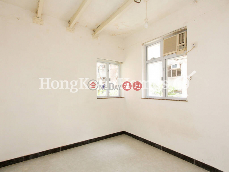 HK$ 9M | 14 Tai Yuen Street, Wan Chai District, 2 Bedroom Unit at 14 Tai Yuen Street | For Sale