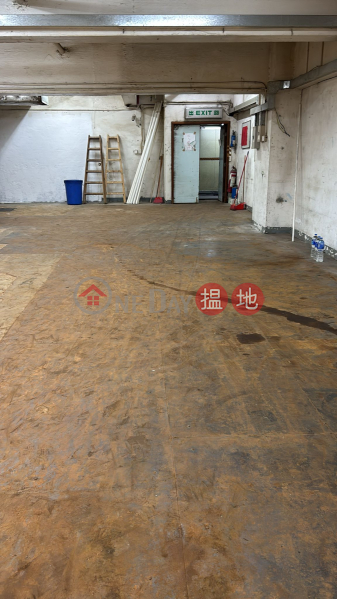 安居工商 何生 全包 @9.x每呎, 460-470 Kwun Tong Road | Kwun Tong District Hong Kong Rental | HK$ 2,600/ month