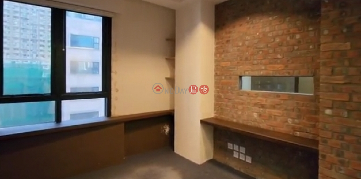 TEL: 98755238 182 Queens Road East | Wan Chai District, Hong Kong Rental HK$ 60,000/ month