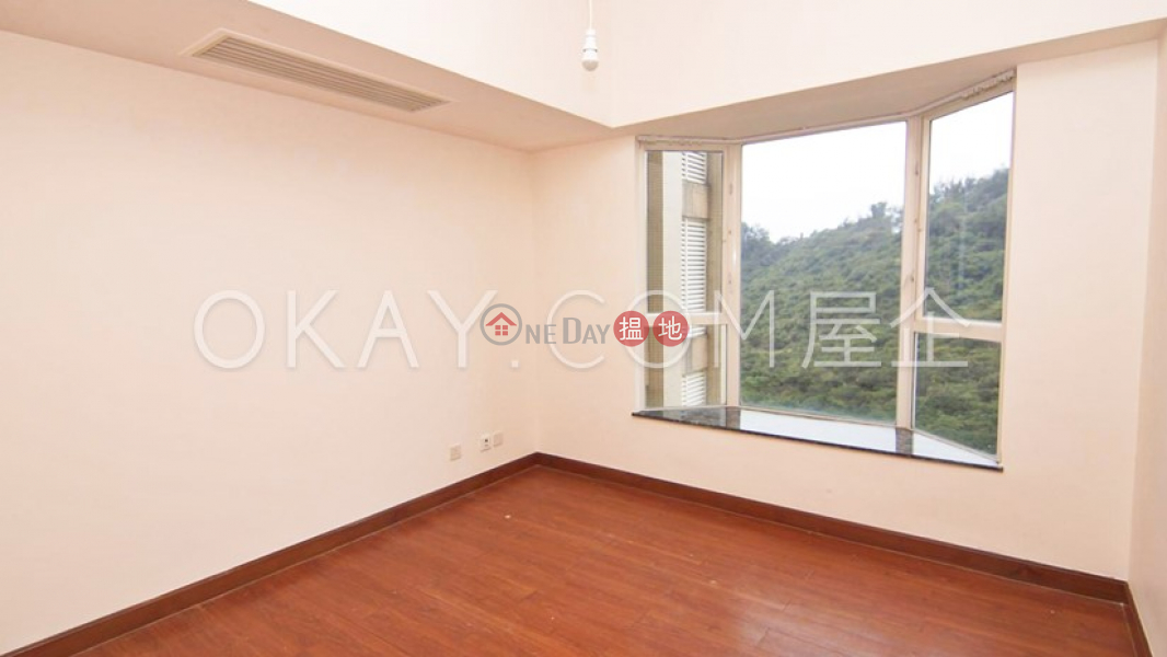 HK$ 79,000/ month Redhill Peninsula Phase 1 | Southern District | Unique 3 bedroom on high floor with balcony & parking | Rental