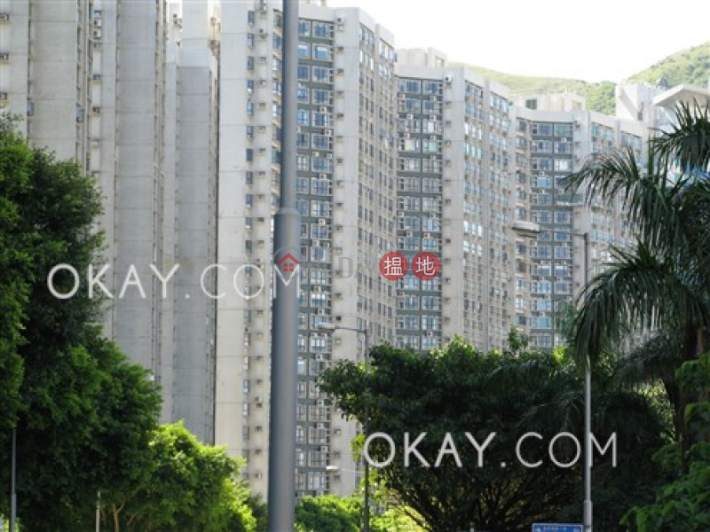 Intimate 3 bedroom on high floor with sea views | For Sale | Discovery Bay, Phase 5 Greenvale Village, Greenbelt Court (Block 9) 愉景灣 5期頤峰 濤山閣(9座) Sales Listings