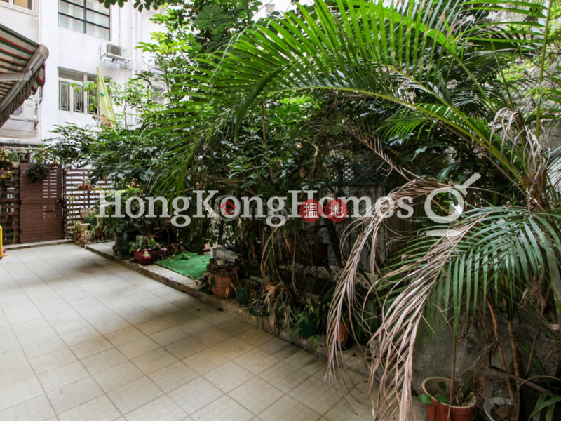Property Search Hong Kong | OneDay | Residential | Sales Listings | 1 Bed Unit at Hing Wah Mansion | For Sale