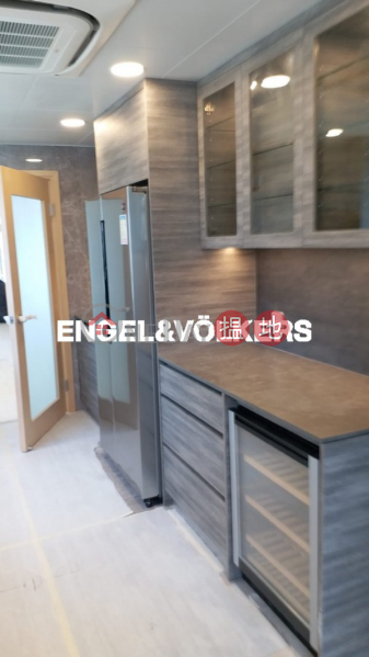 HK$ 168,000/ month | Trafalgar Court Wan Chai District, Expat Family Flat for Rent in Tai Hang