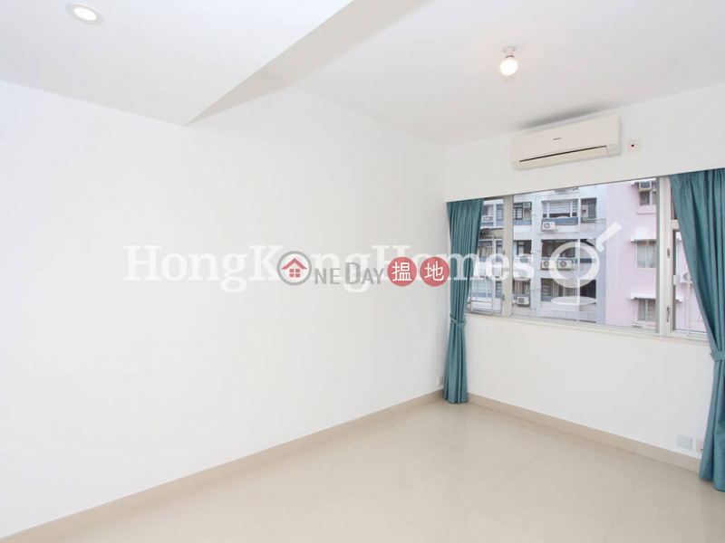 HK$ 30,000/ month, The Henley Wan Chai District, 3 Bedroom Family Unit for Rent at The Henley