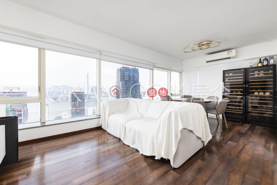 HK$ 100,000/ month | Centrestage | Central District, Rare 4 bed on high floor with harbour views & balcony | Rental