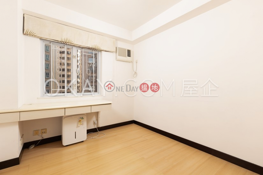 Efficient 3 bedroom on high floor | Rental | Wing Cheung Court 穎章大廈 Rental Listings