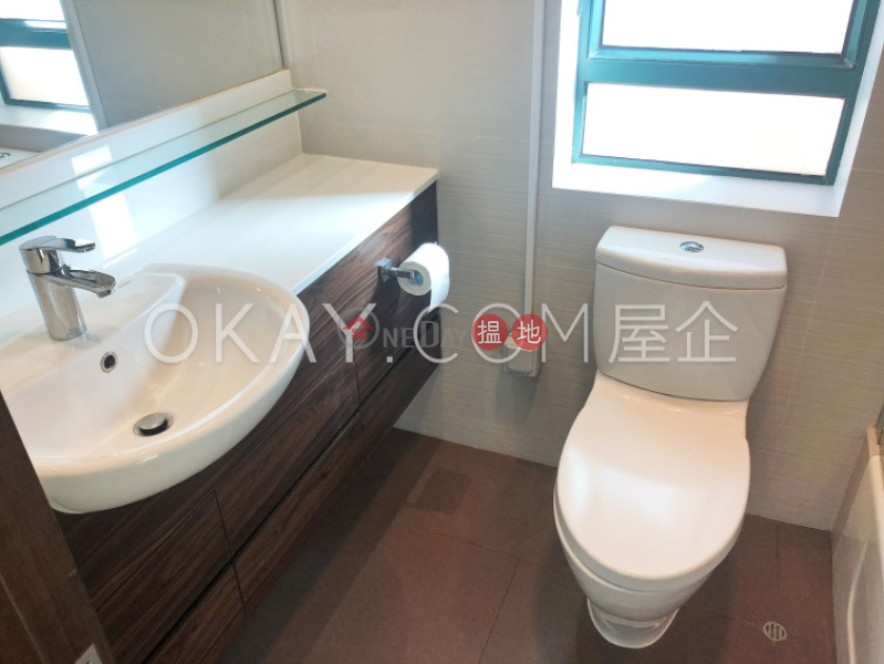 Hillsborough Court | Middle Residential, Sales Listings | HK$ 19.8M