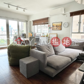 Nicely kept 3 bedroom with balcony & parking | Rental | Silver Fair Mansion 銀輝大廈 _0
