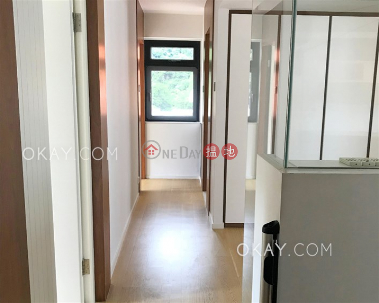 HK$ 58,000/ month | Formwell Garden | Wan Chai District, Beautiful 3 bedroom on high floor with parking | Rental