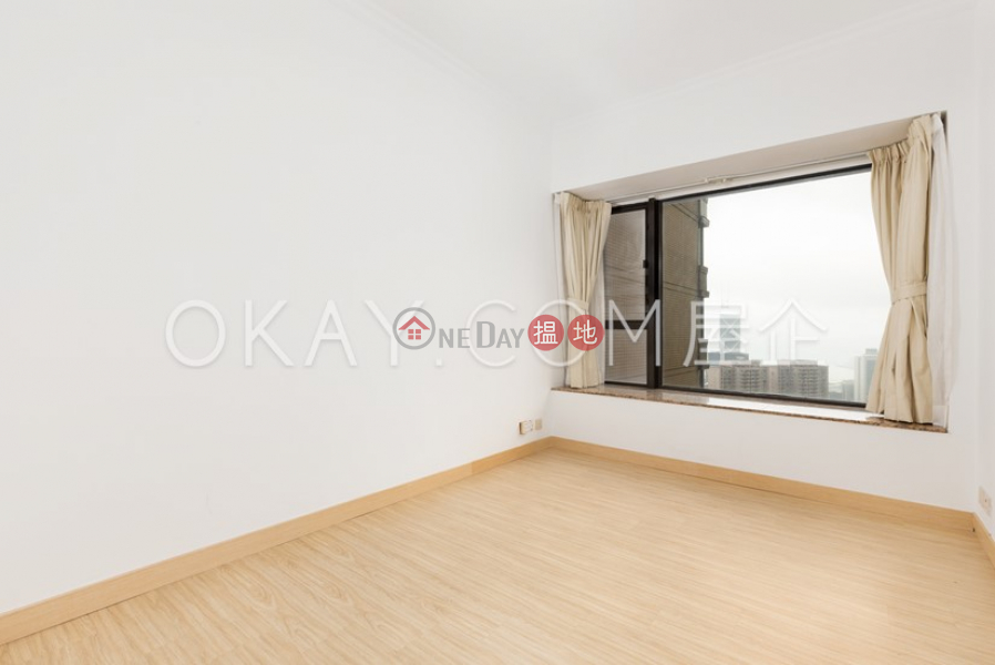 Rare 3 bedroom on high floor with sea views | For Sale | Tavistock II 騰皇居 II Sales Listings