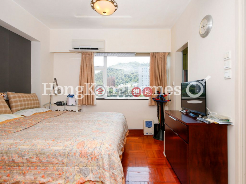 HK$ 26.8M | Y. Y. Mansions block A-D | Western District | 3 Bedroom Family Unit at Y. Y. Mansions block A-D | For Sale