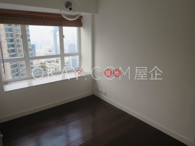 Property Search Hong Kong | OneDay | Residential | Sales Listings | Tasteful 2 bed on high floor with harbour views | For Sale