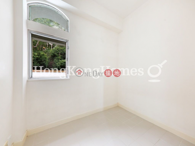 Property Search Hong Kong | OneDay | Residential Rental Listings | 3 Bedroom Family Unit for Rent at 24-24A Repulse Bay Road