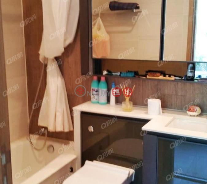 HK$ 14,000/ month | The Bloomsway, The Laguna, Tuen Mun | The Bloomsway, The Laguna | 1 bedroom Mid Floor Flat for Rent