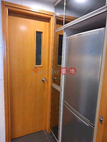 80 ROBINSON ROAD, 80 Robinson Road | Western District | Hong Kong, Rental HK$ 48,000/ month