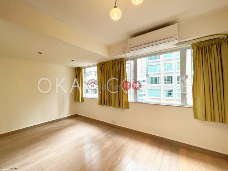 Tasteful 2 bedroom in Mid-levels West | Rental | Gartside Building 嘉茜大廈 Rental Listings