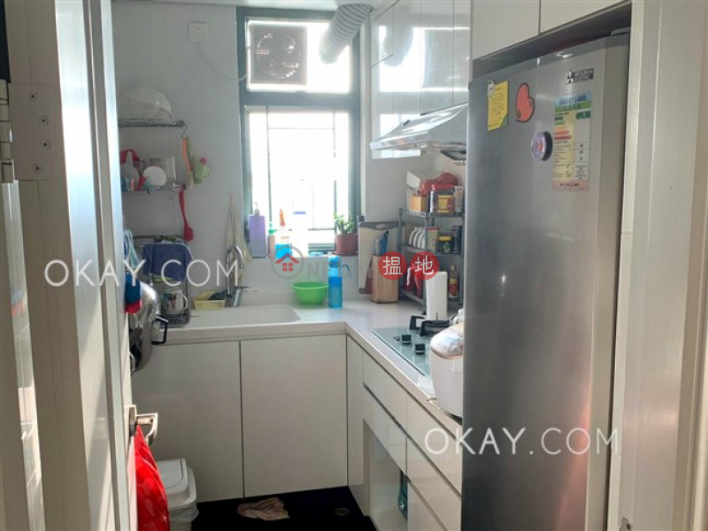 HK$ 14M, Tower 8 Island Resort Chai Wan District | Luxurious 2 bedroom on high floor with rooftop | For Sale