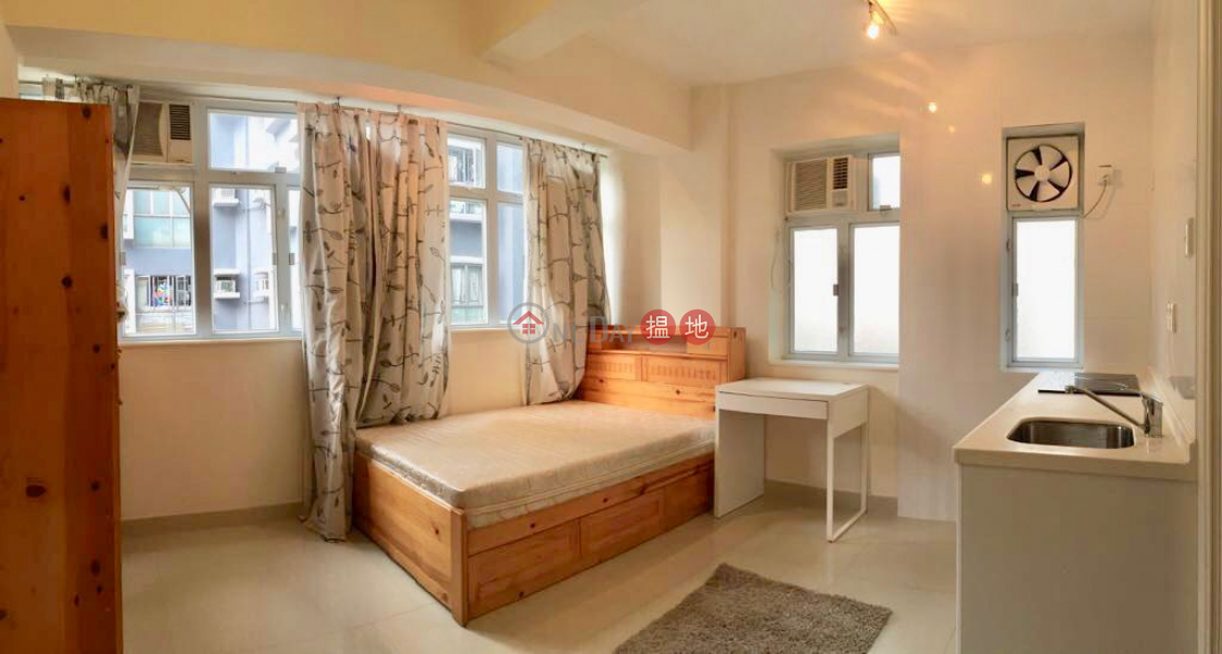 HK$ 2.98M, 24-28 Western Street | Western District Bright & Spacious, Fully furnished just 1 minute to the MTR station.