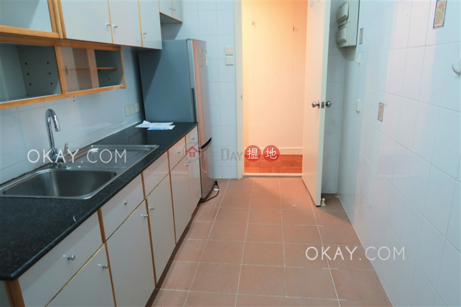 HK$ 35,000/ month, Shing Kai Mansion, Western District, Nicely kept 3 bedroom in Mid-levels West | Rental