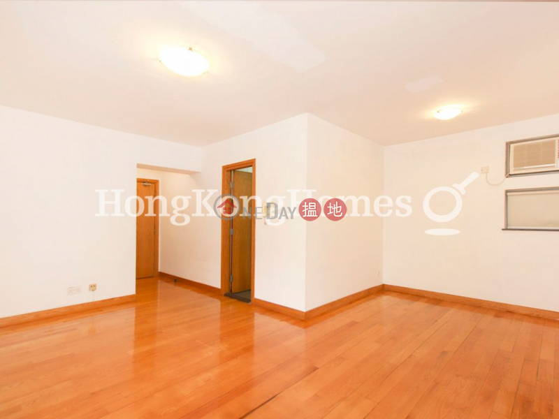 3 Bedroom Family Unit for Rent at Hollywood Terrace | 123 Hollywood Road | Central District, Hong Kong | Rental, HK$ 30,000/ month