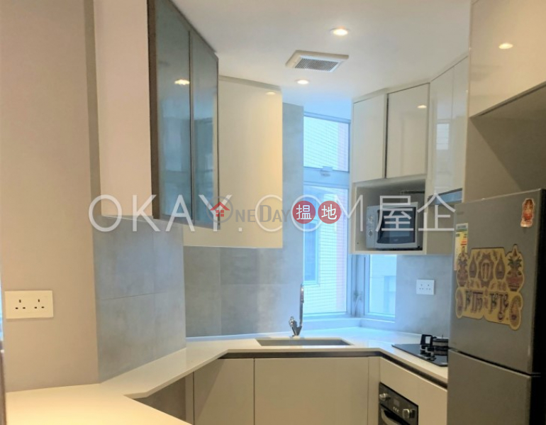 Rare 2 bedroom with balcony | Rental, 27 Robinson Road | Western District | Hong Kong Rental HK$ 28,000/ month