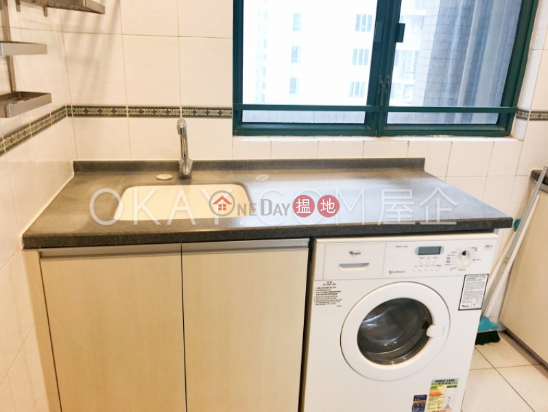 HK$ 26M | Hillsborough Court | Central District | Nicely kept 2 bedroom in Mid-levels Central | For Sale