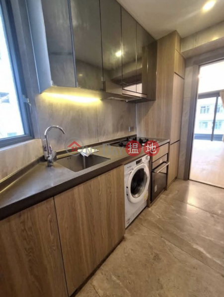 GRAND METRO EAST 3 BED 2 BATH APT | 363 Shau Kei Wan Road | Eastern District Hong Kong | Rental HK$ 27,500/ month