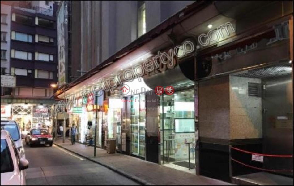 HK$ 3M Cathay Lodge Wan Chai District Shop for Sale with lease