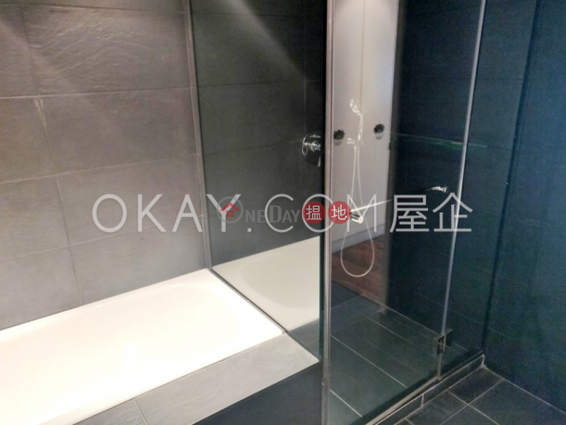 HK$ 65,000/ month Kam Fai Mansion | Central District | Exquisite 2 bedroom with rooftop, balcony | Rental