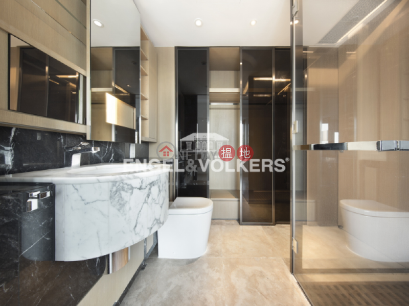 HK$ 12.1M, Gramercy | Central District, 1 Bed Flat for Sale in Central Mid Levels