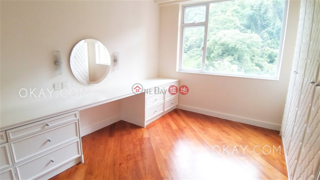 Efficient 4 bedroom with balcony & parking Rental Piccadilly