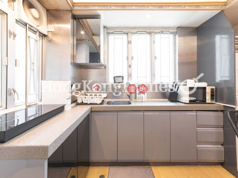 3 Bedroom Family Unit at Sai Kou Building | For Sale 64-66 Lockhart Road | Wan Chai District, Hong Kong Sales | HK$ 5.28M