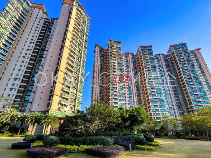 HK$ 50,000/ month Parc Palais Block 5 & 7, Yau Tsim Mong | Lovely 3 bedroom with balcony & parking | Rental