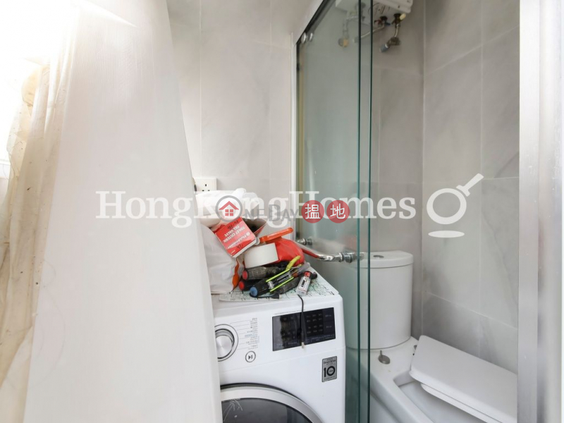 Property Search Hong Kong | OneDay | Residential Rental Listings | 3 Bedroom Family Unit for Rent at Wah Sen Court