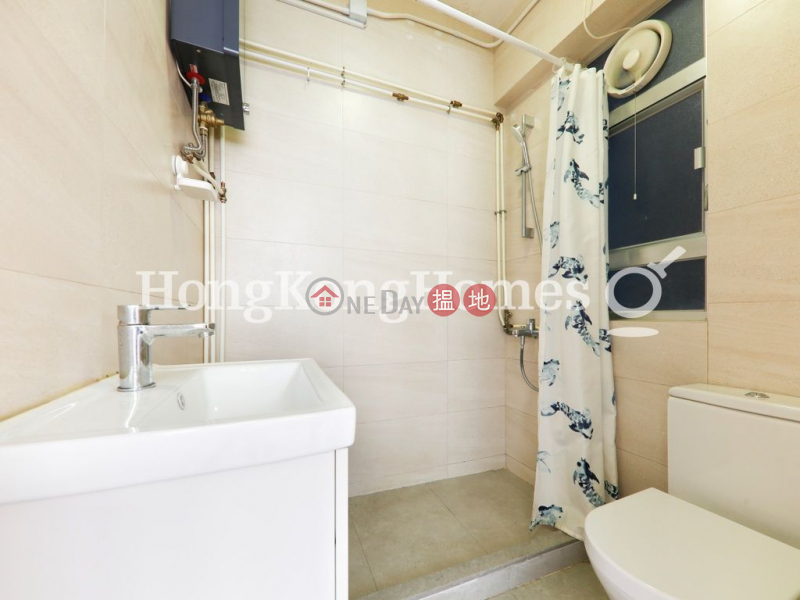 HK$ 33,000/ month, 31-37 Lyttelton Road Western District, 2 Bedroom Unit for Rent at 31-37 Lyttelton Road