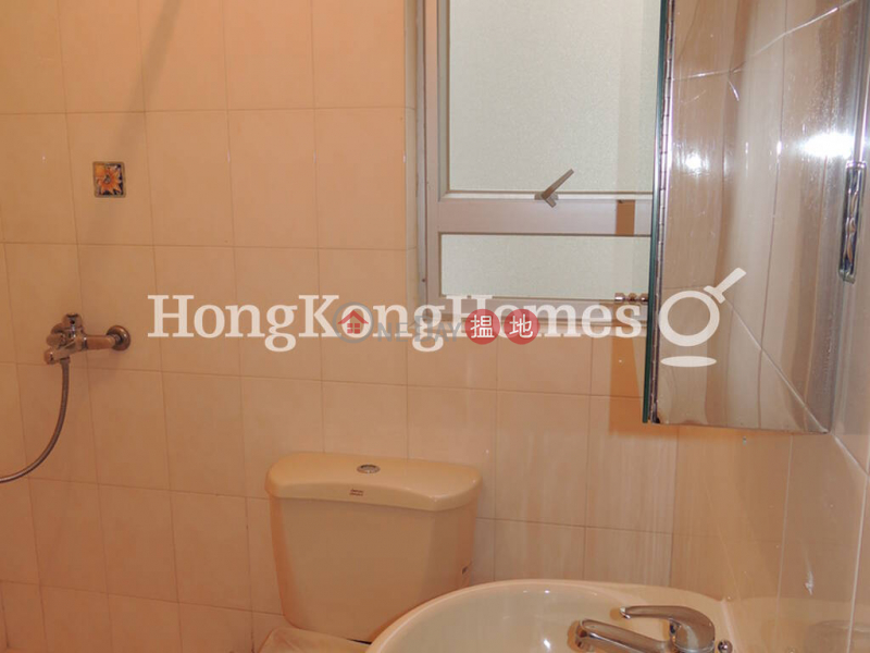 Property Search Hong Kong | OneDay | Residential Rental Listings | 3 Bedroom Family Unit for Rent at Block 3 Phoenix Court