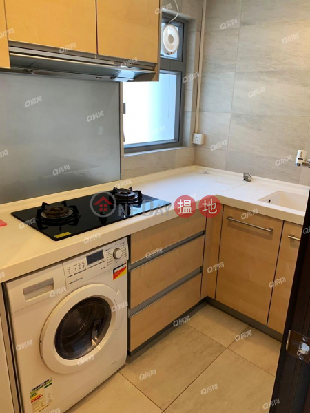 Property Search Hong Kong | OneDay | Residential, Rental Listings | Tower 6 Grand Promenade | 2 bedroom Mid Floor Flat for Rent