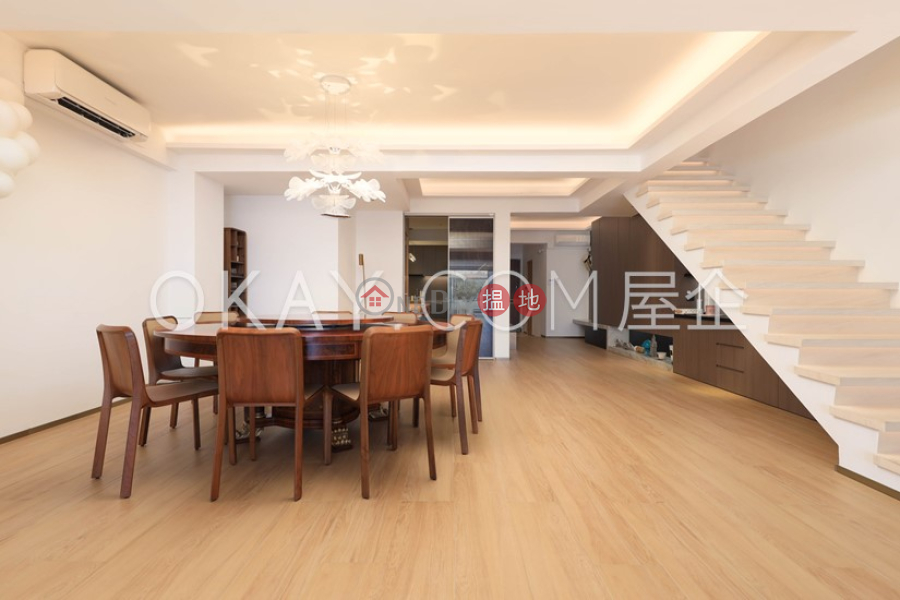 香港搵樓|租樓|二手盤|買樓| 搵地 | 住宅|出售樓盤4房3廁,實用率高,連車位,露台勝景別墅2B座出售單位