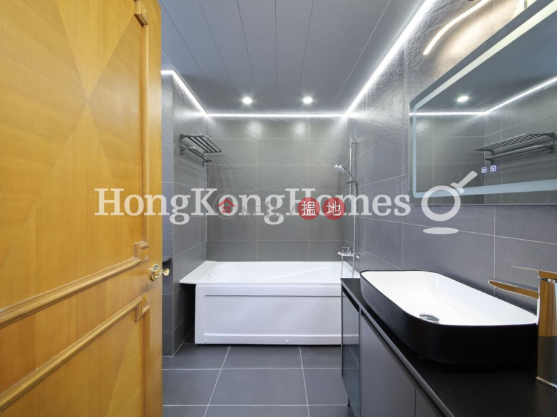 3 Bedroom Family Unit for Rent at Tavistock II | Tavistock II 騰皇居 II Rental Listings
